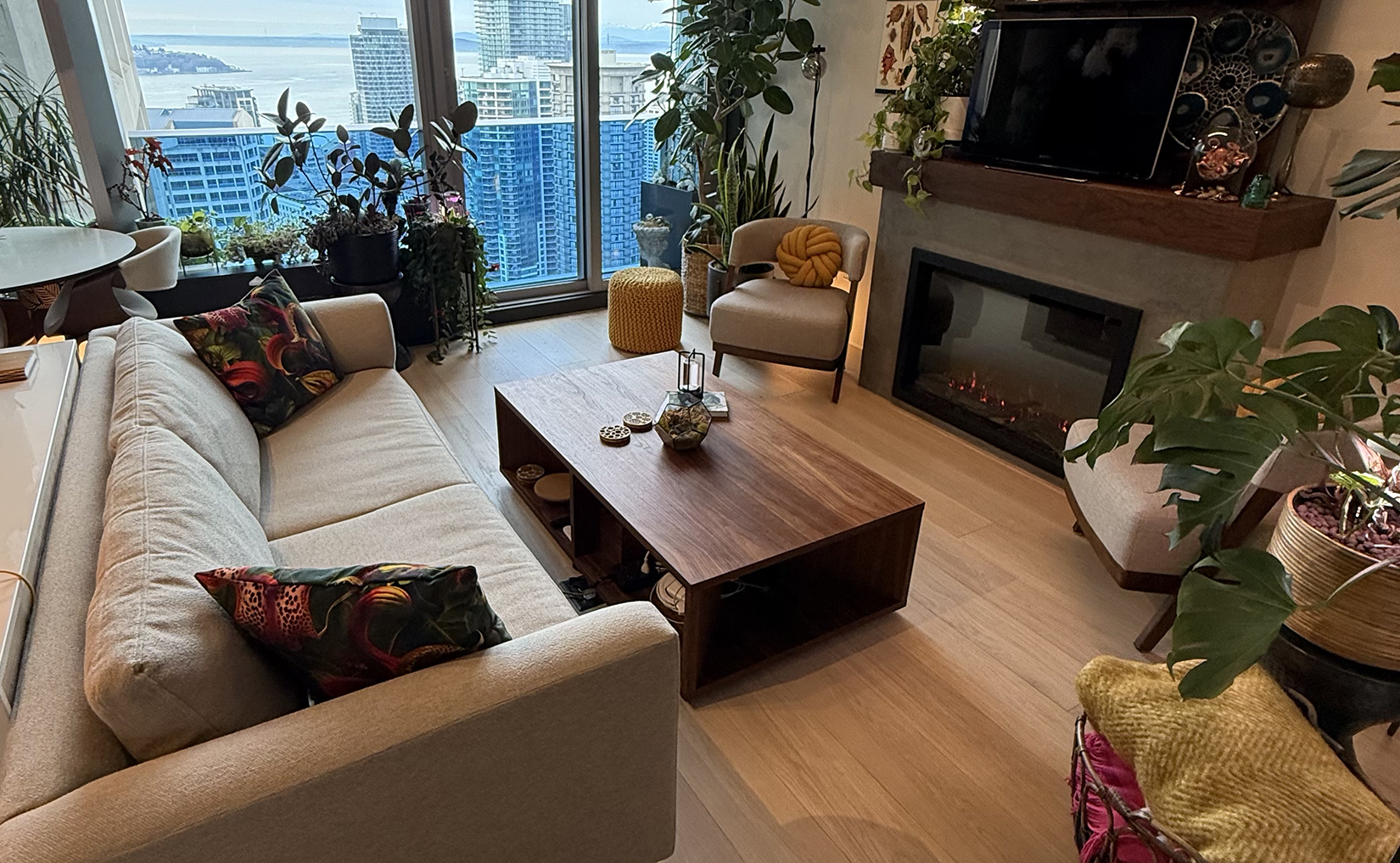 olive78 Downtown Seattle Condo